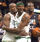 Walter McCarty ( droite) et Antoine Walker des Celtics - AFP-JOHN MOTTERN